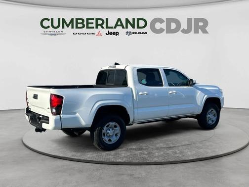 Ice Cap 2023 Toyota Tacoma SR