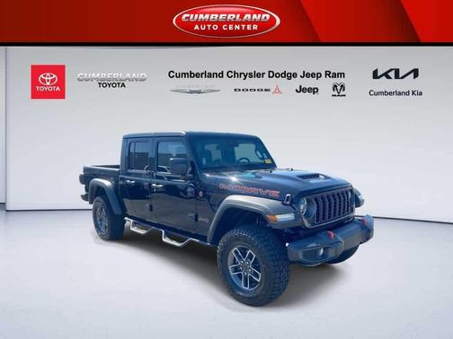Black Clearcoat 2025 Jeep Gladiator Mojave 4x4