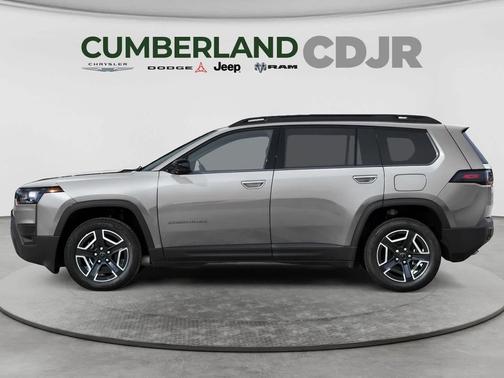 Silver Zynith Clearcoat 2026 Jeep Cherokee Laredo 4x4