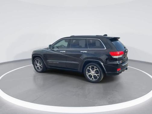 2020 Jeep Grand Cherokee Overland