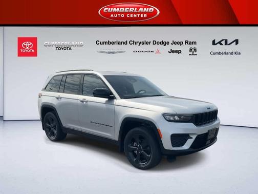 2023 Jeep Grand Cherokee Altitude