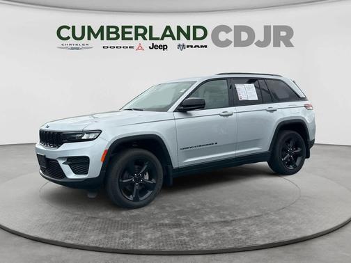 Silver Zynith 2023 Jeep Grand Cherokee Altitude