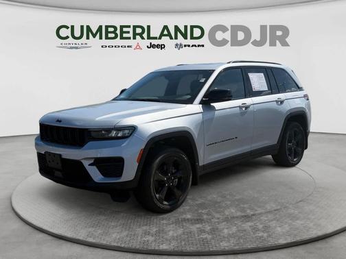 Silver Zynith 2023 Jeep Grand Cherokee Altitude