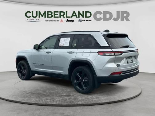 Silver Zynith 2023 Jeep Grand Cherokee Altitude
