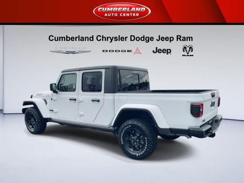 2025 Jeep Gladiator Willys