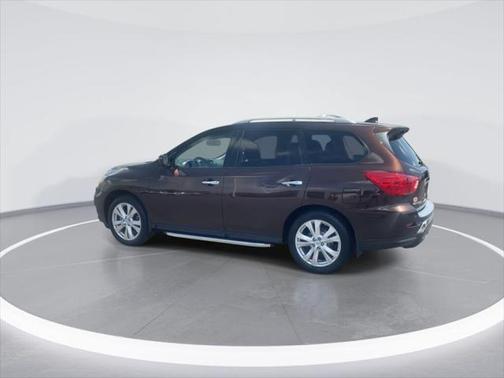 2019 Nissan Pathfinder SL