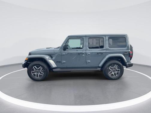 2026 Jeep Wrangler 4-Door Sahara 4x4