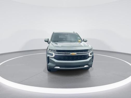 2023 Chevrolet Suburban LS