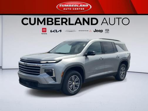 Sterling Gray Metallic 2024 Chevrolet Traverse LT