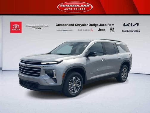 Sterling Gray Metallic 2024 Chevrolet Traverse LT