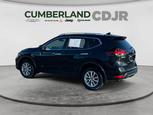 Magnetic Black 2018 Nissan Rogue SV
