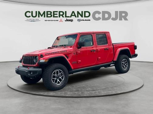 Firecracker Red Clearcoat 2025 Jeep Gladiator Rubicon