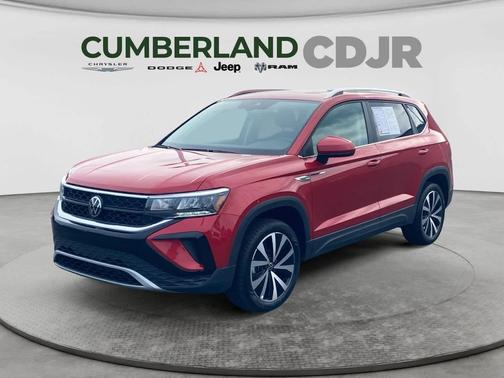 Kings Red Metallic 2023 Volkswagen Taos 1.5T SE