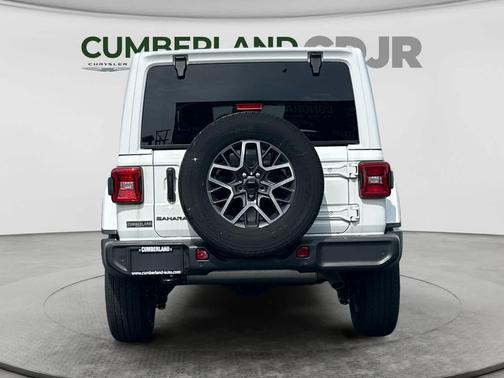 bright white clearcoat 2026 Jeep Wrangler 4-Door Sahara 4x4