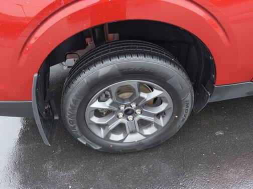 HOT PEPPER RED TC METALLIC 2024 Ford Maverick XLT