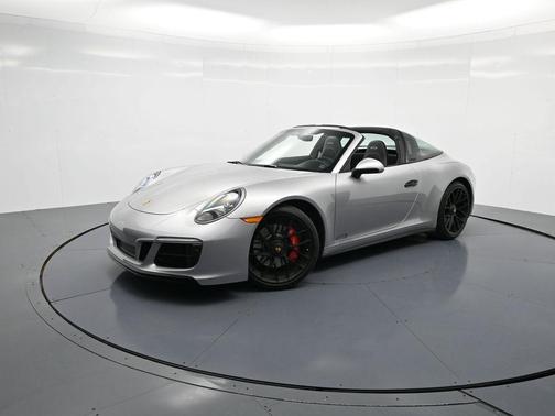 2019 Porsche 911 Targa 4 GTS