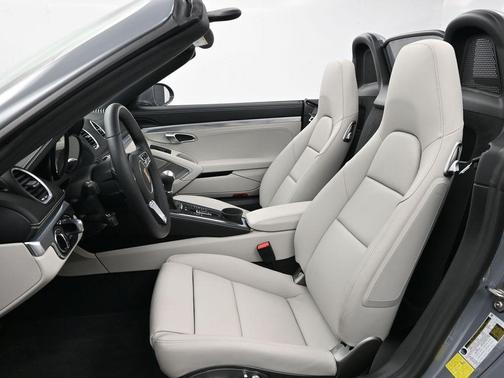 2025 Porsche 718 Boxster GTS 4.0