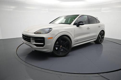 Chalk 2026 Porsche Cayenne GTS