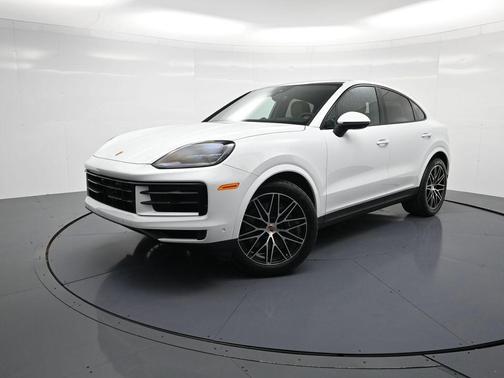 Carrara White Metallic 2026 Porsche Cayenne AWD