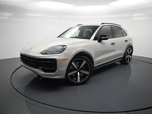 2026 Porsche Cayenne GTS