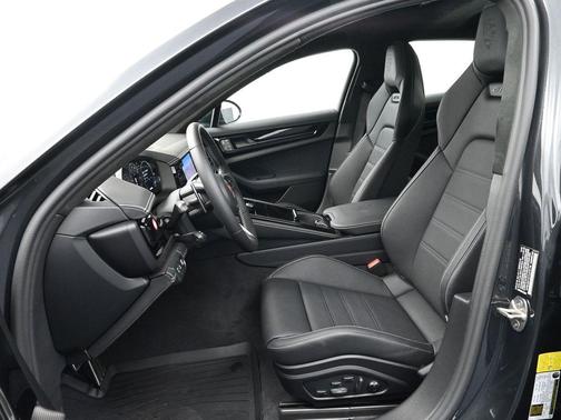 2026 Porsche Panamera GTS