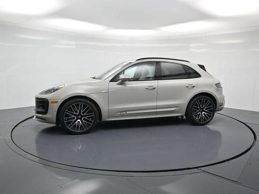 2024 Porsche Macan GTS