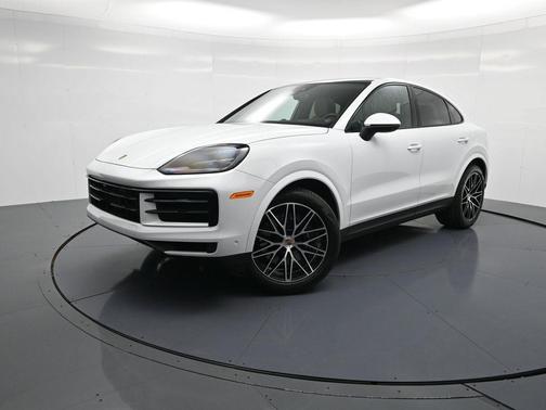 2025 Porsche Cayenne AWD