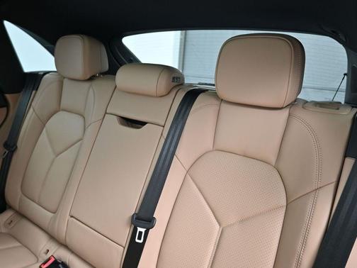 2026 Porsche Macan T