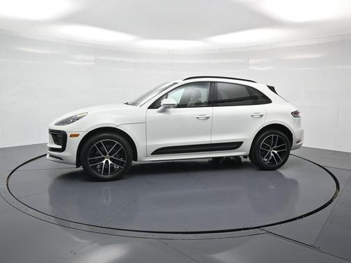2026 Porsche Macan T