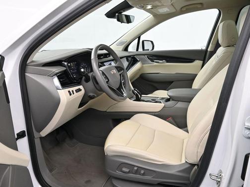 2023 Cadillac XT6 Premium Luxury AWD