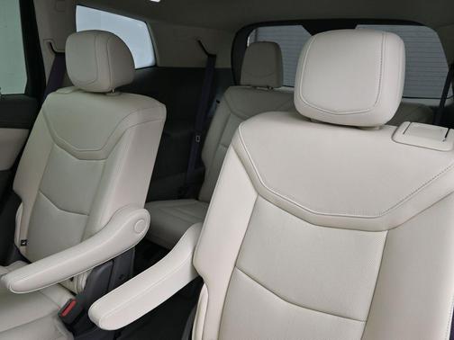 2023 Cadillac XT6 Premium Luxury AWD