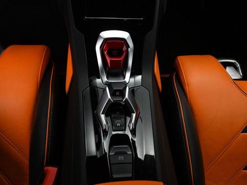 2022 Lamborghini Huracan EVO Base