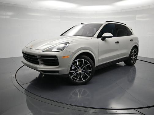 2022 Porsche Cayenne 