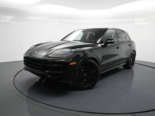 2026 Porsche Cayenne GTS