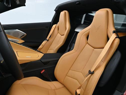 2021 Chevrolet Corvette Stingray w/2LT