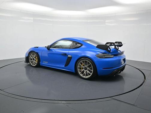 2023 Porsche 718 Cayman GT4 RS