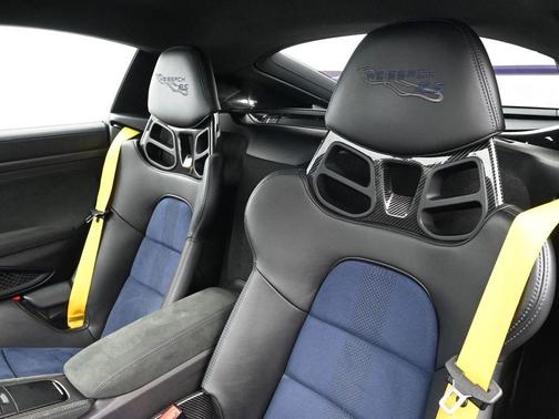 2023 Porsche 718 Cayman GT4 RS