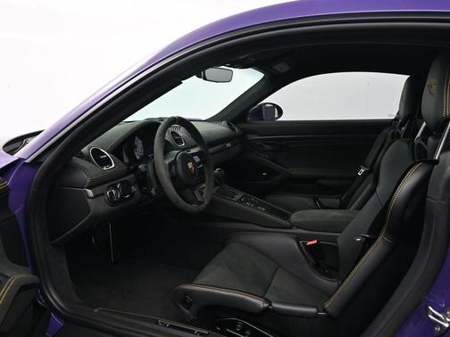 2024 Porsche 718 Cayman GT4 RS