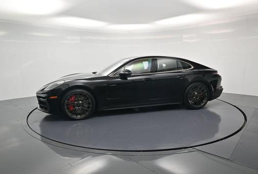 Jet Black Metallic 2025 Porsche Panamera Turbo