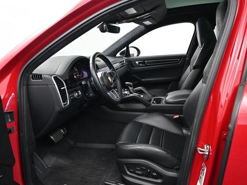 2023 Porsche Cayenne GTS