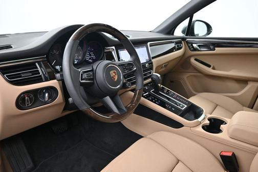 Volcano Grey Metallic 2025 Porsche Macan S