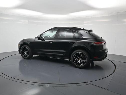 2026 Porsche Macan T