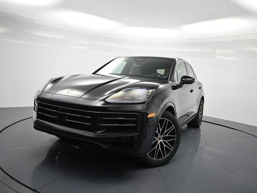 2026 Porsche Cayenne Base