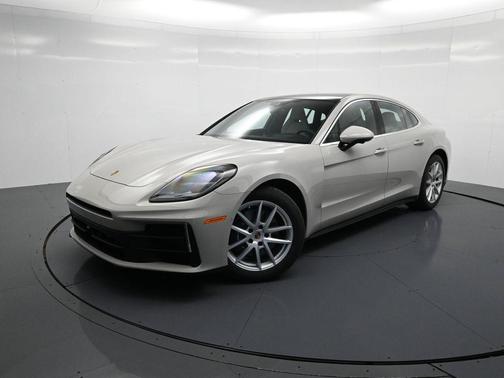 2026 Porsche Panamera Base