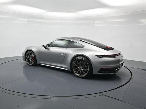 2020 Porsche 911 Carrera S