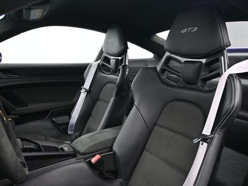 Purple 2022 Porsche 911 GT3