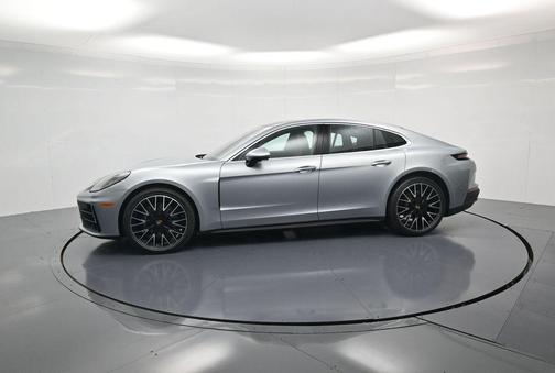 Dolomite Gray 2026 Porsche Panamera 4
