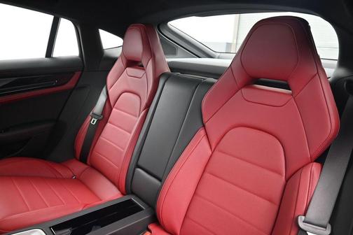 Dolomite Gray 2026 Porsche Panamera 4
