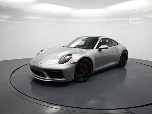 2022 Porsche 911 Carrera GTS