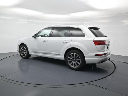 2019 Audi Q7 55 Prestige